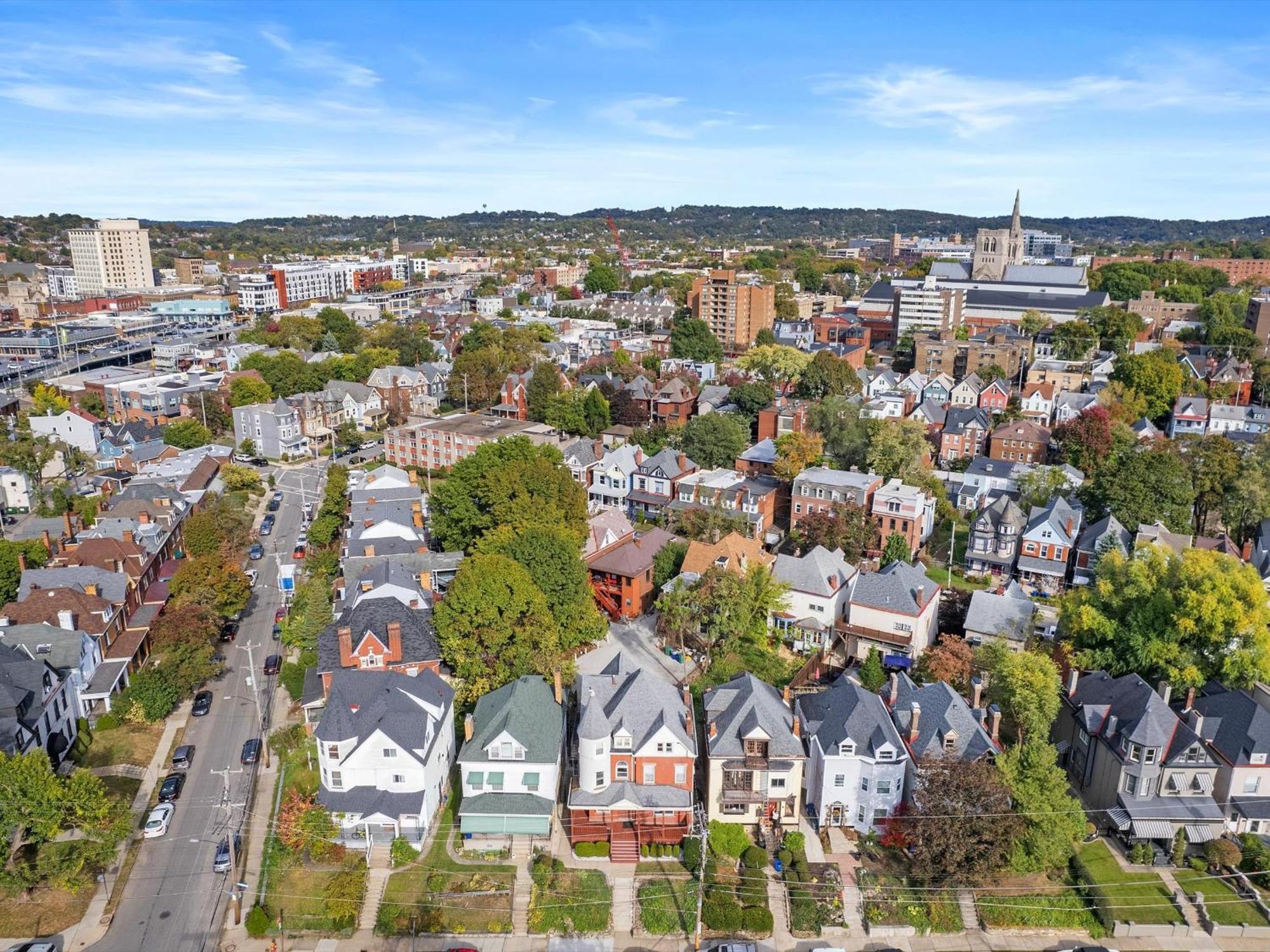 Shadyside, Pittsburgh, Modern And Stylish 1 Bedroom Unit5 With Free Parking Apartment *
